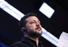Zelenskyj vyzval na zmrazenie frontovej línie a rokovania