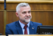 Gašpar: Spor SNS s Tarabom vyvrcholí návrhom premiéra na odvolanie