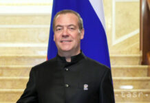 Dmitrij Medvedev: Rusi, ktorí opustili vlasť, nemajú právo na návrat